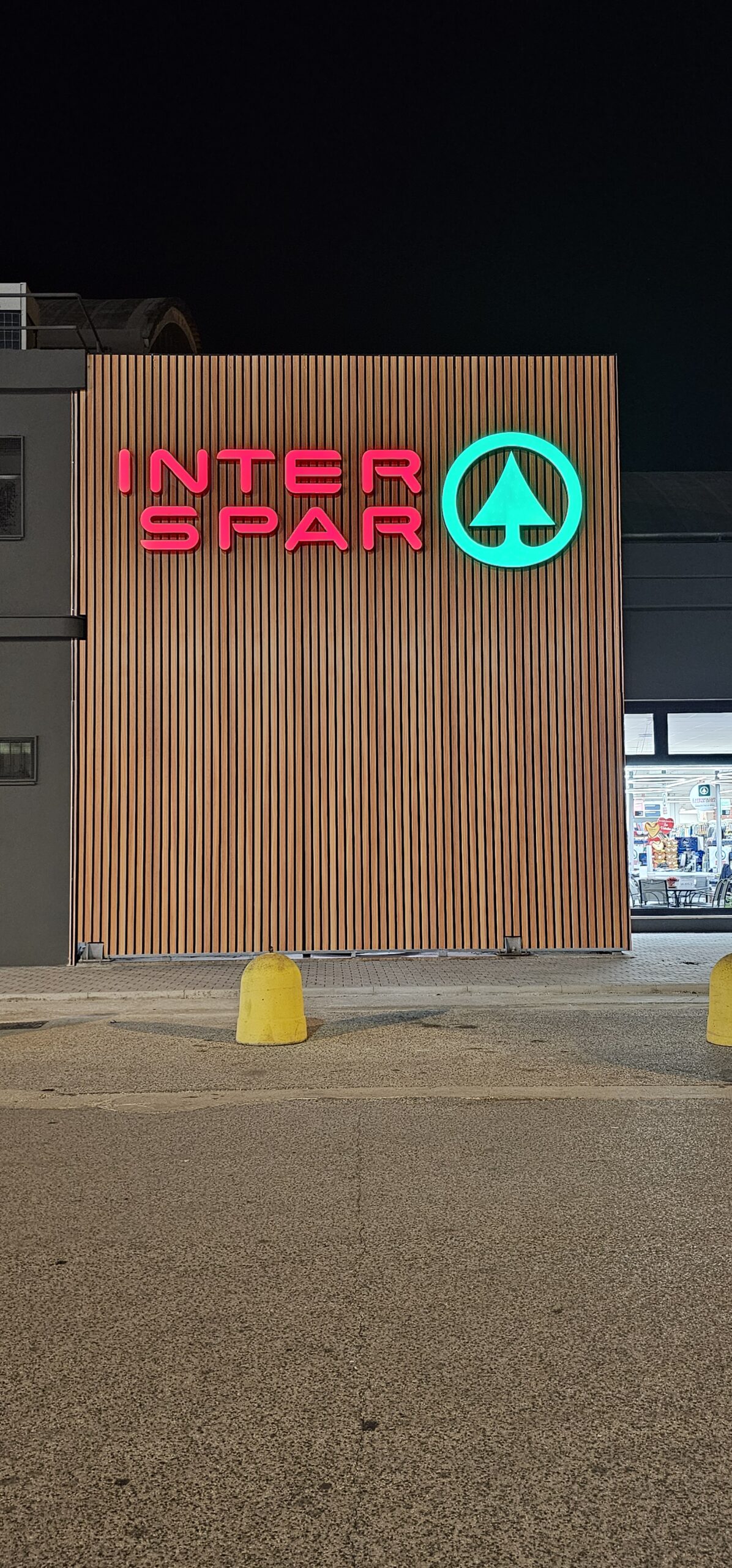 Interspar