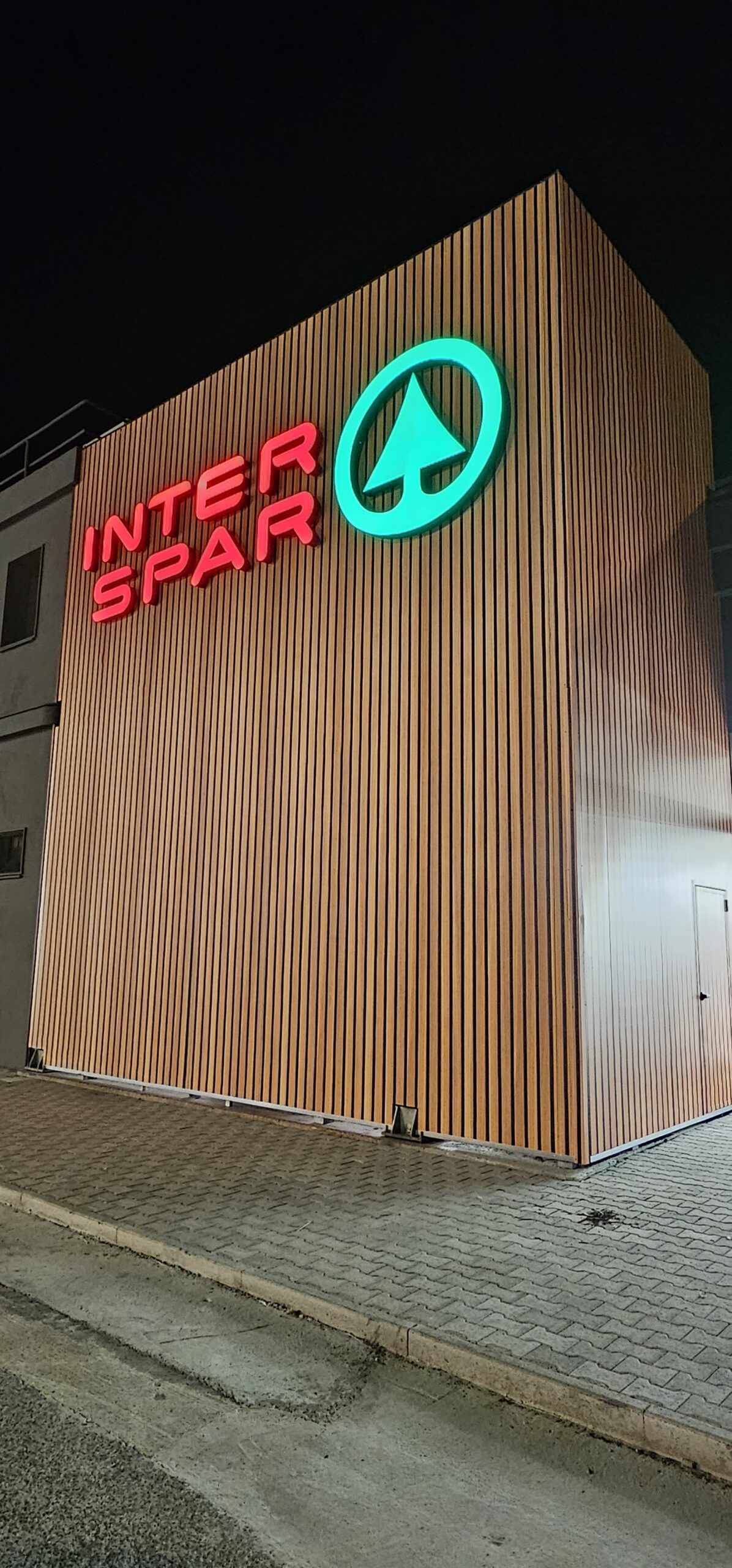 Interspar